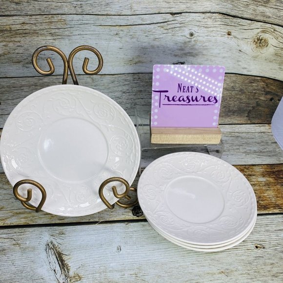 Mikasa Dining Mikasa Plaza Lane White Scroll Embossed Rim Oven Safe